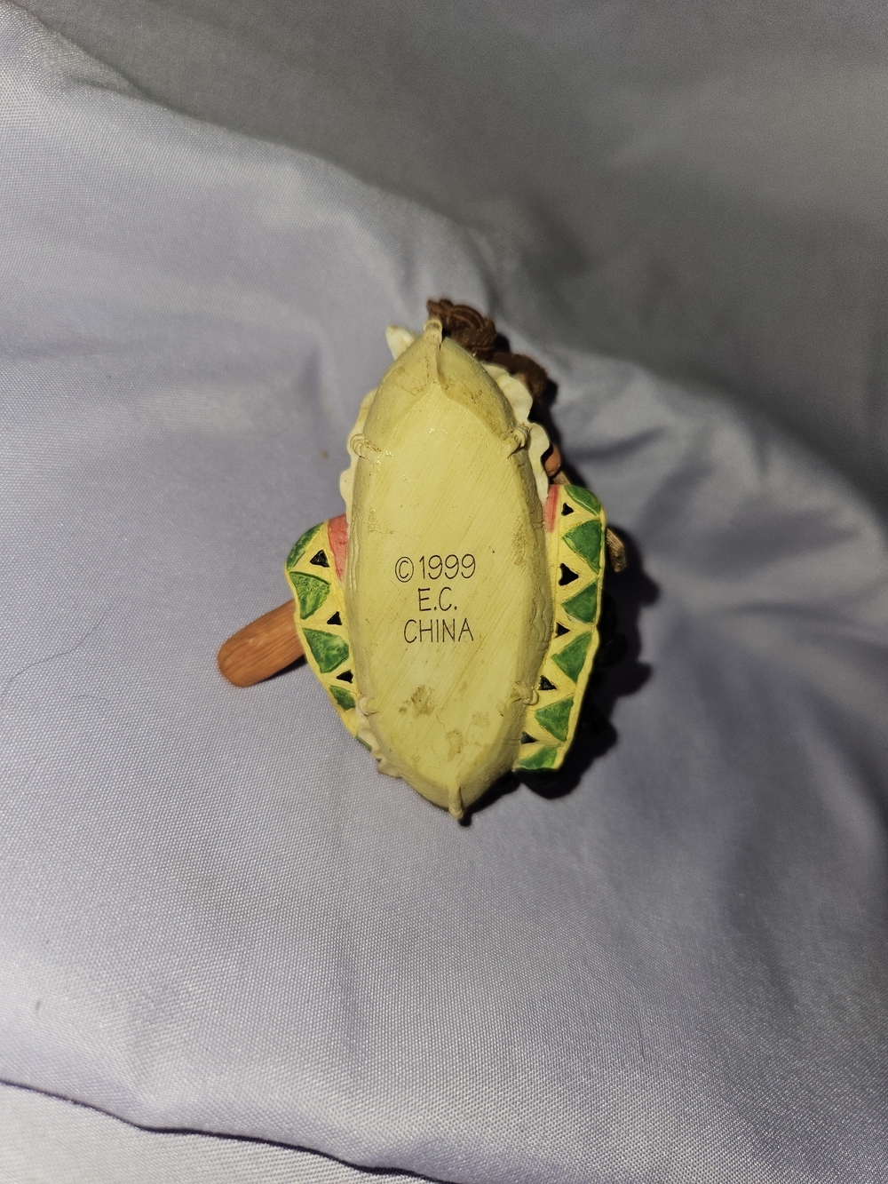 Enesco: Maiden Riding In A Canoe - Picture 7 of 7